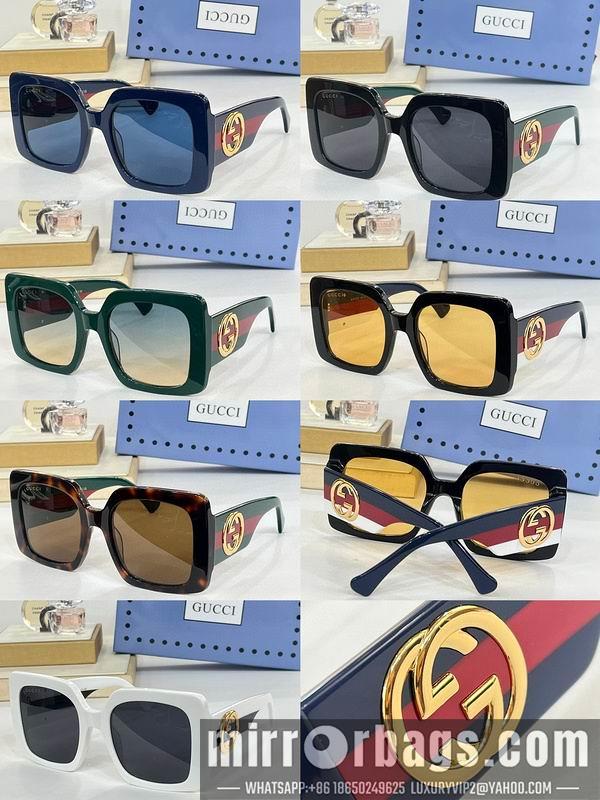 Gucci Glasses smr33