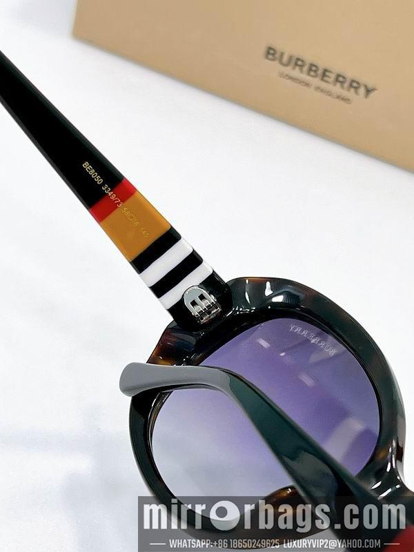 Burberry Glasses smx64