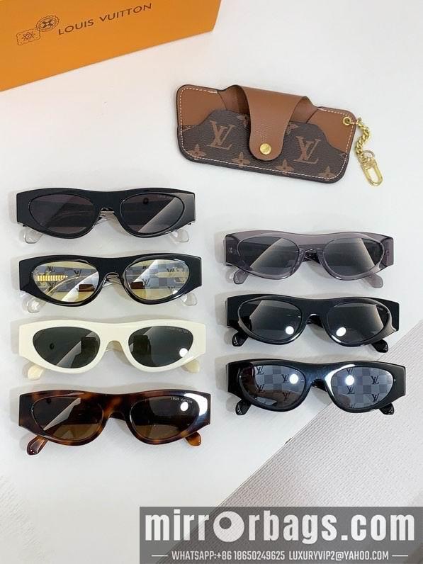 LV Glasses smx212