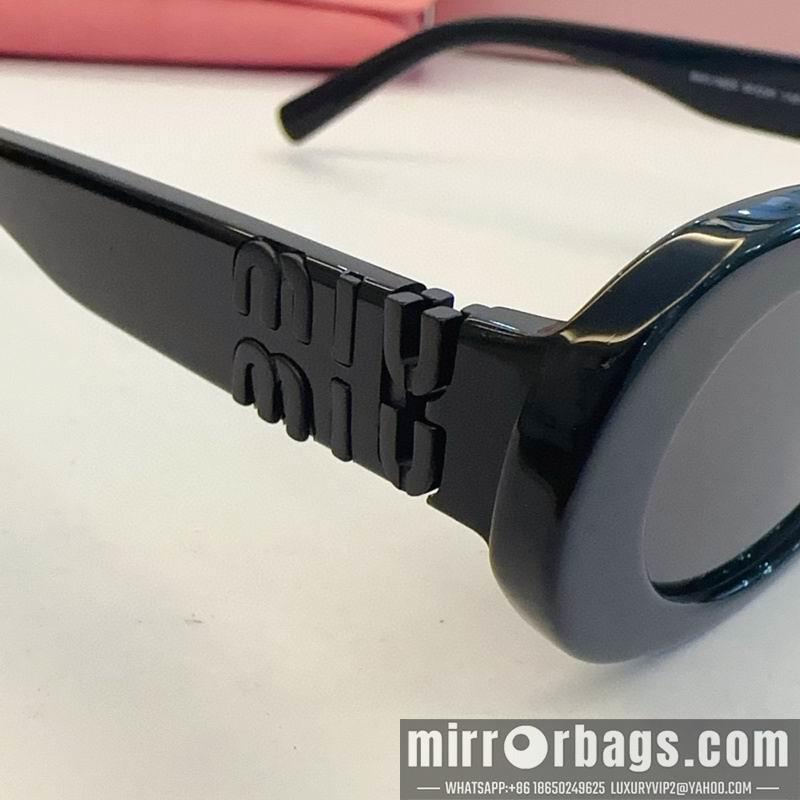 MiuMiu Glasses smx114
