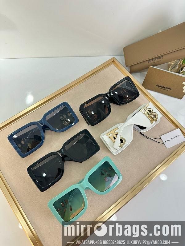 Burberry Glasses smx50
