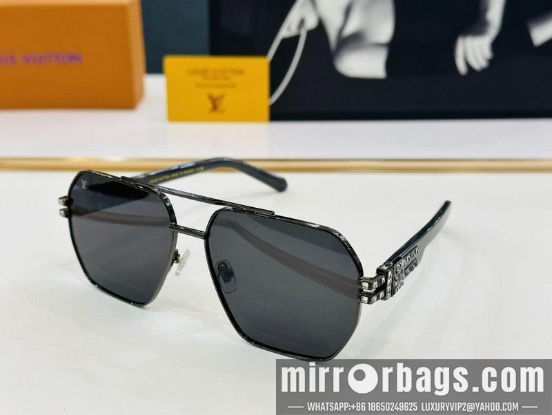 LV Glasses smr109
