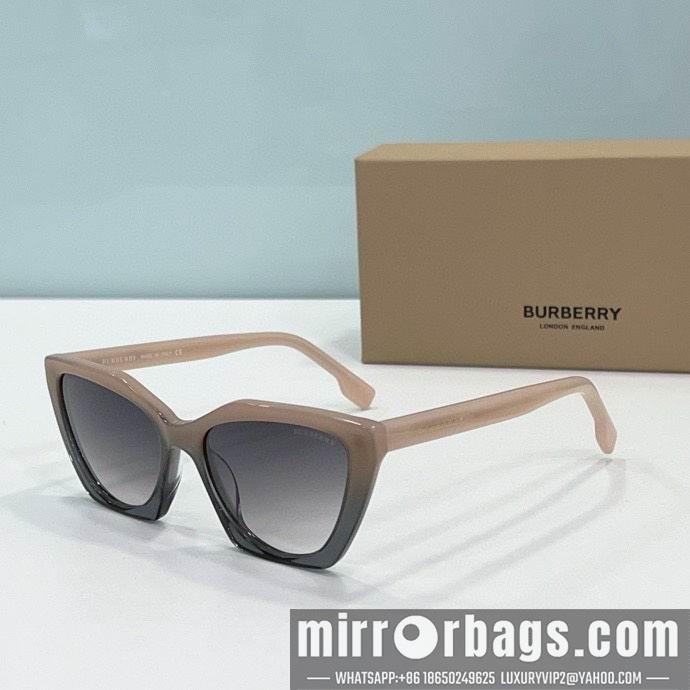 Burberry Glasses smx30