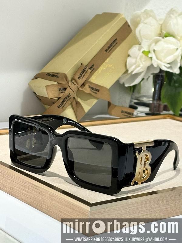 Burberry Glasses smx35