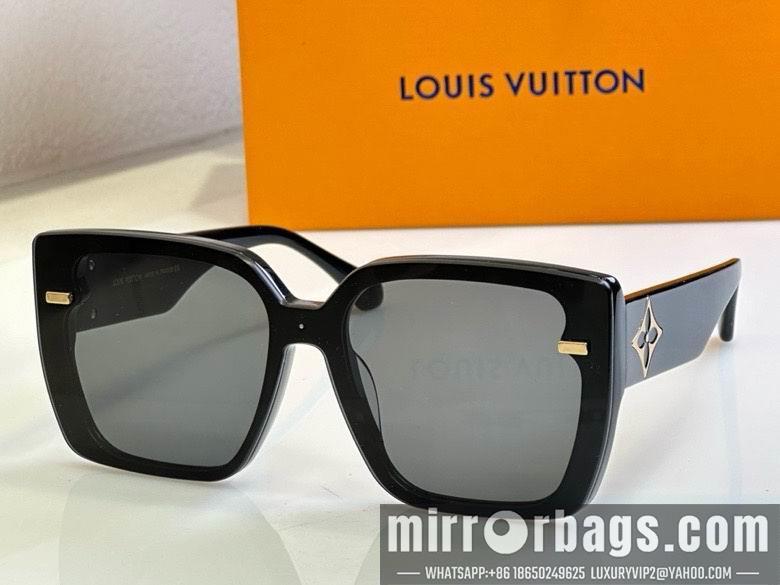 LV Glasses smx120