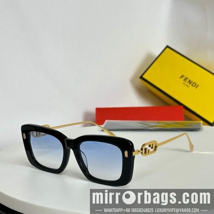 Fendi Glasses smx58