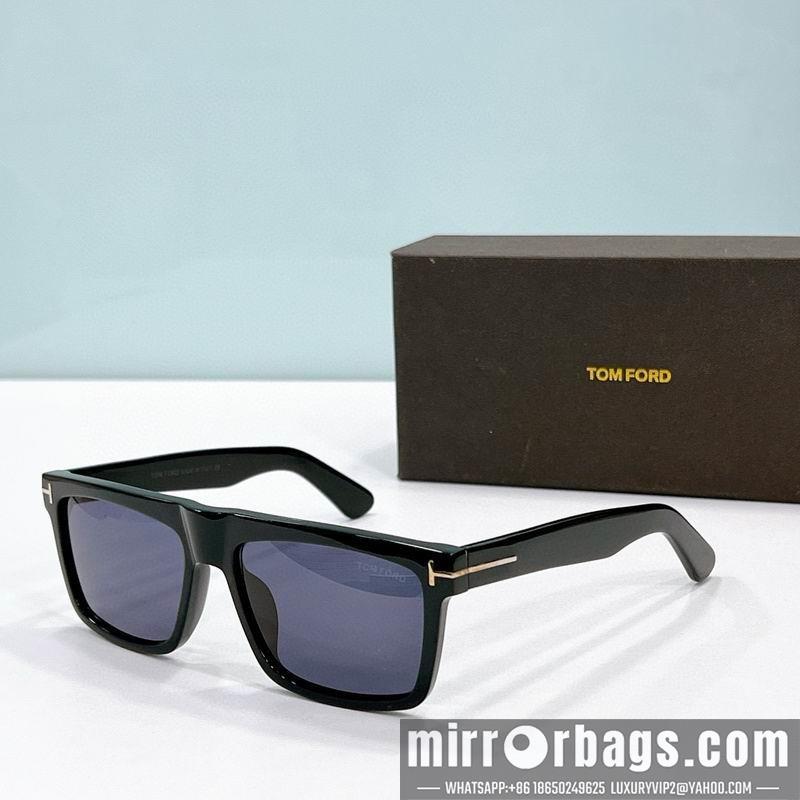 Tom Ford Glasses smx52