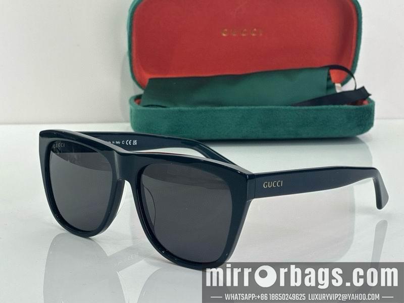 Gucci Glasses smx72