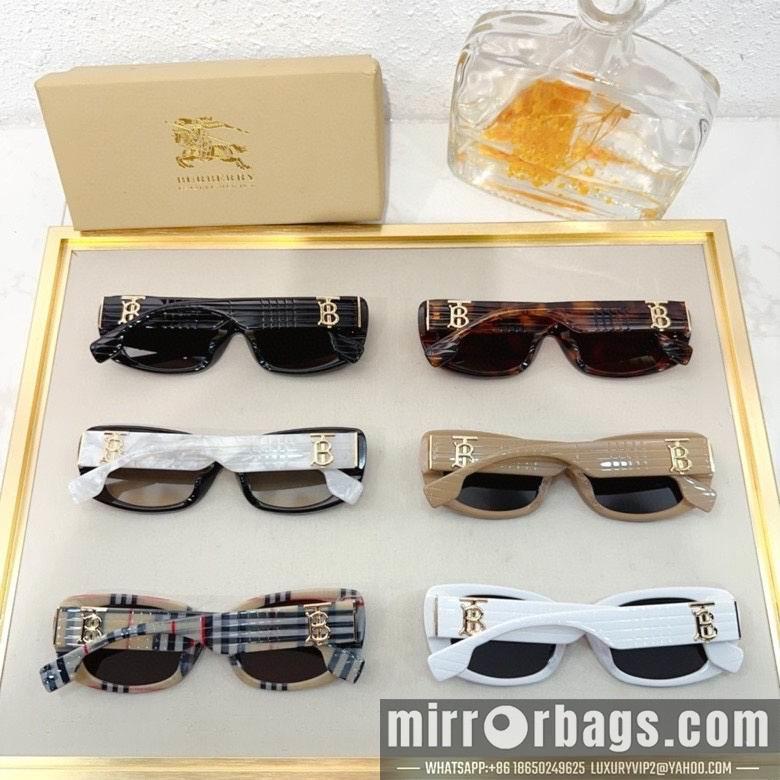 Burberry Glasses 010202