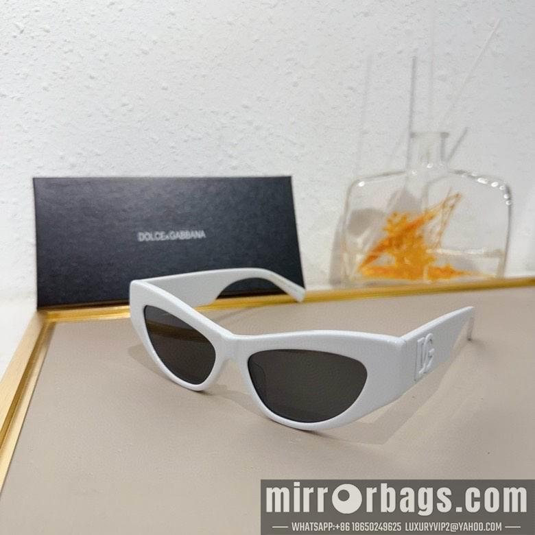 DG Glasses 010202