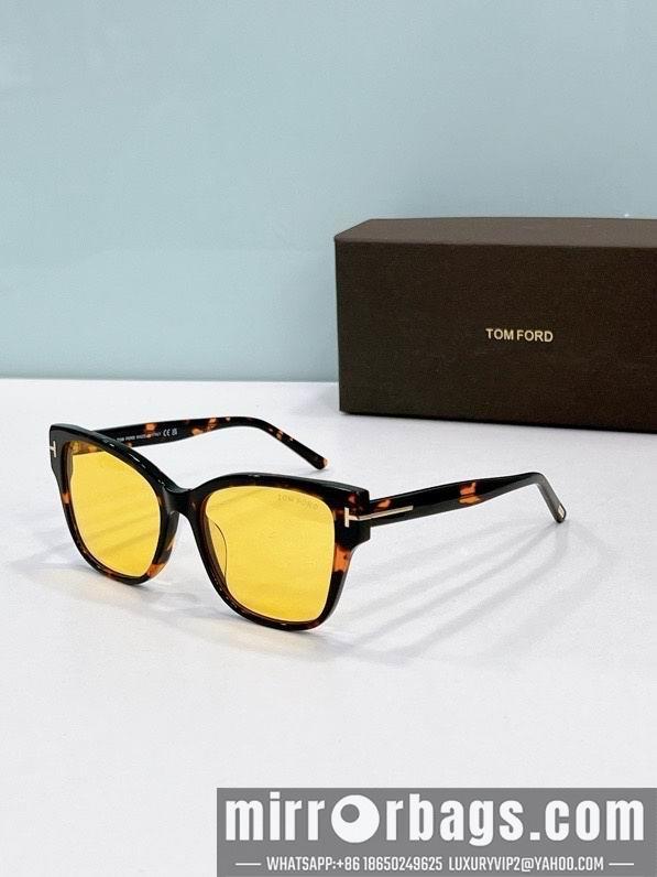 Tom Ford Glasses smx157