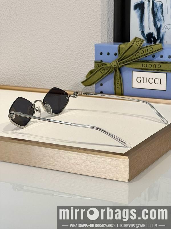 Gucci Glasses smx141