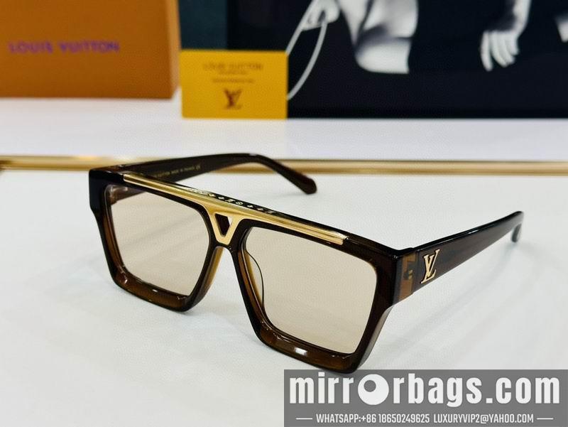 LV Glasses smr100