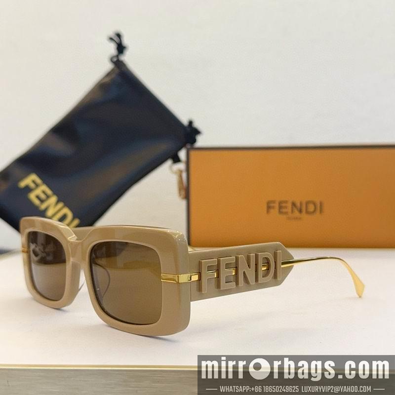 Fendi Glasses smx145