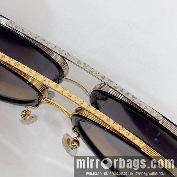 LV Glasses smr15