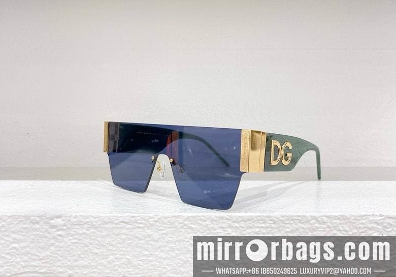 DG Glasses 010212
