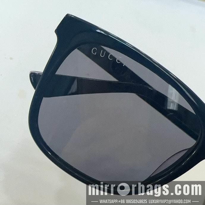 Gucci Glasses smr30