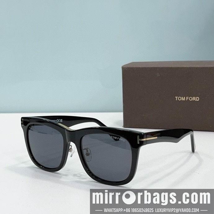 Tom Ford Glasses smx59