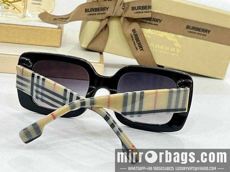 Burberry Glasses smx38