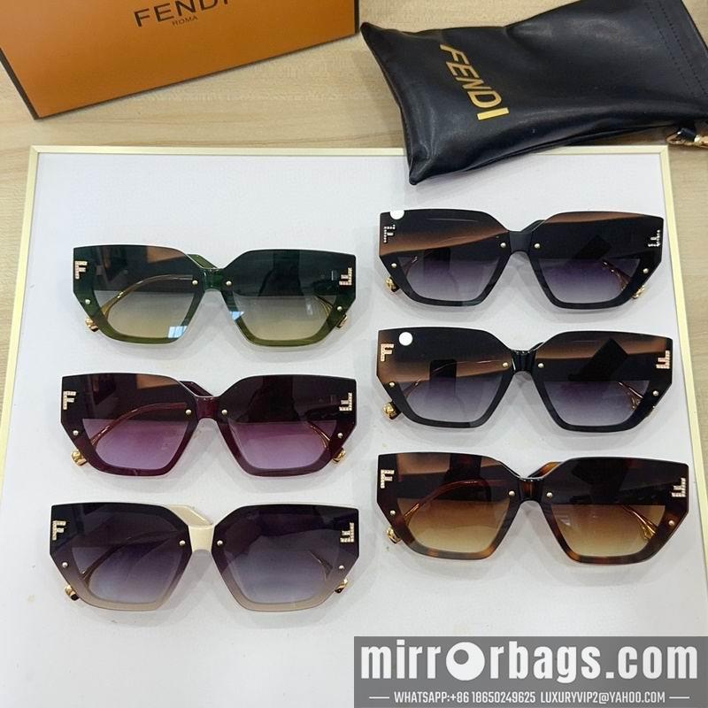 Fendi Glasses smh52