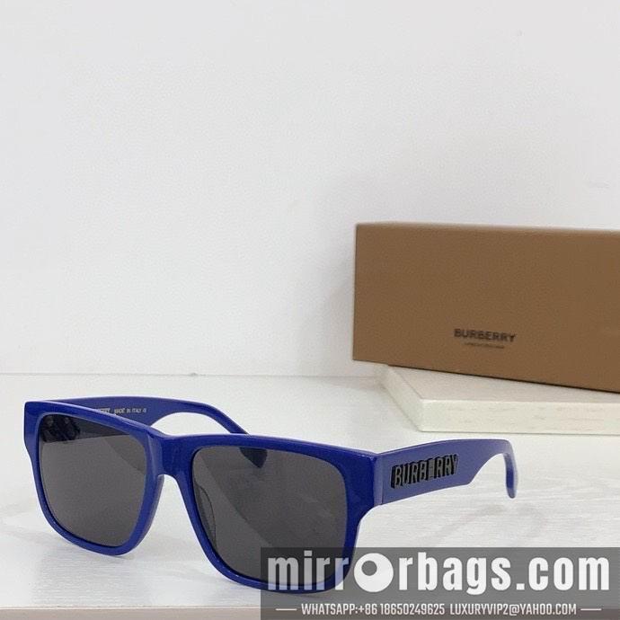Burberry Glasses smx75
