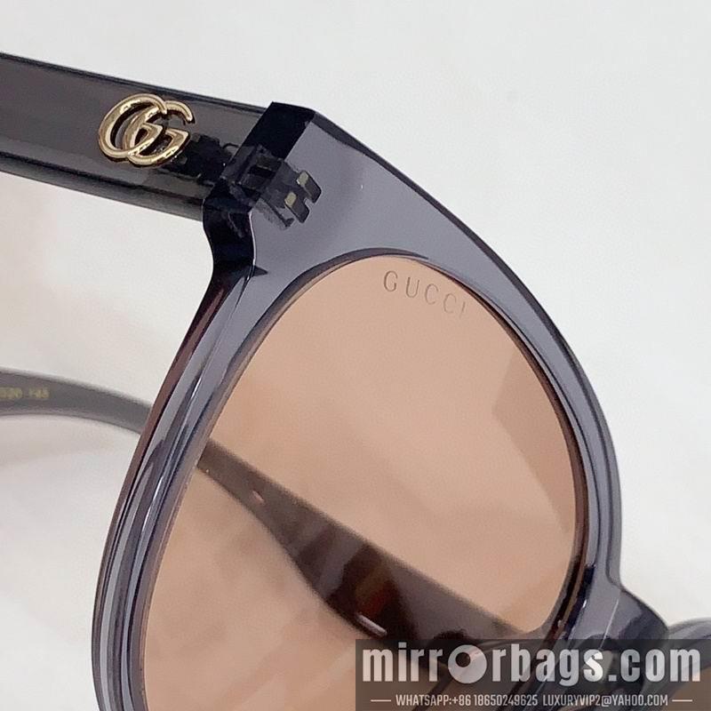 Gucci Glasses smr131