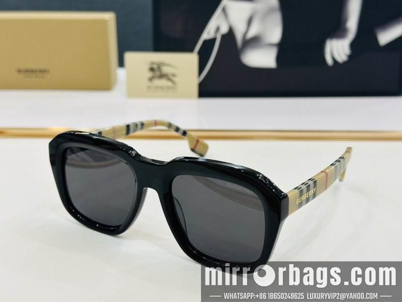 Burberry Glasses smr44