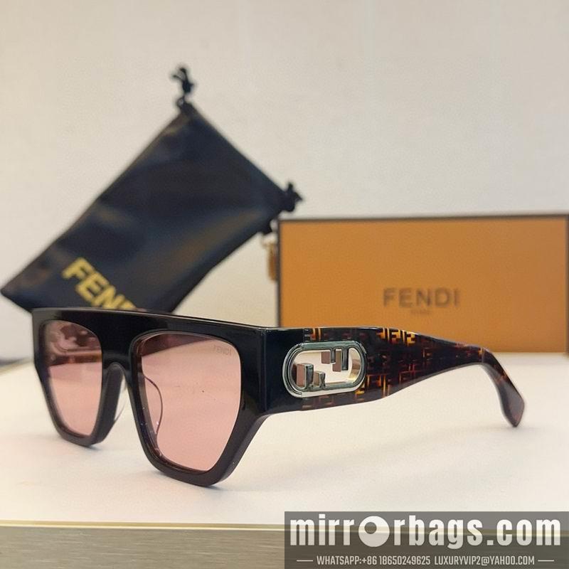 Fendi Glasses smx151