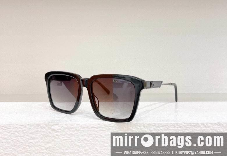 DG Glasses 010213