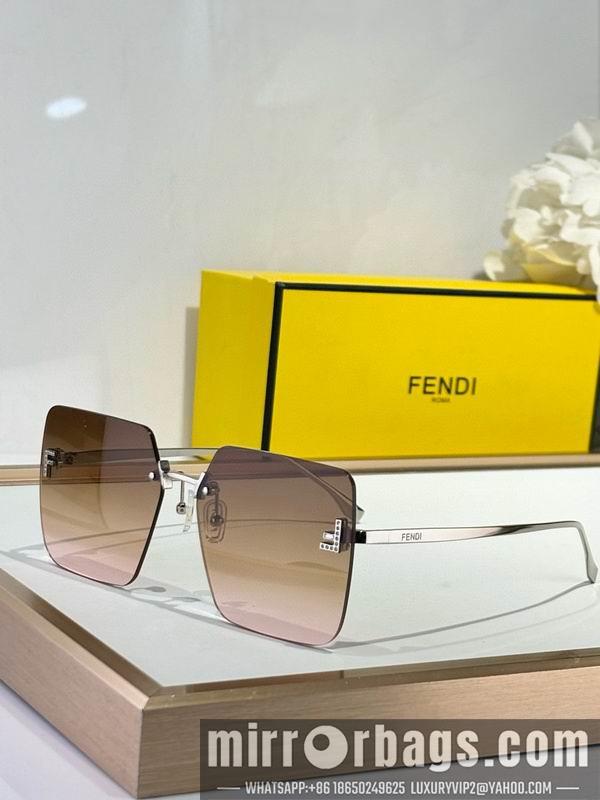 Fendi Glasses smh101