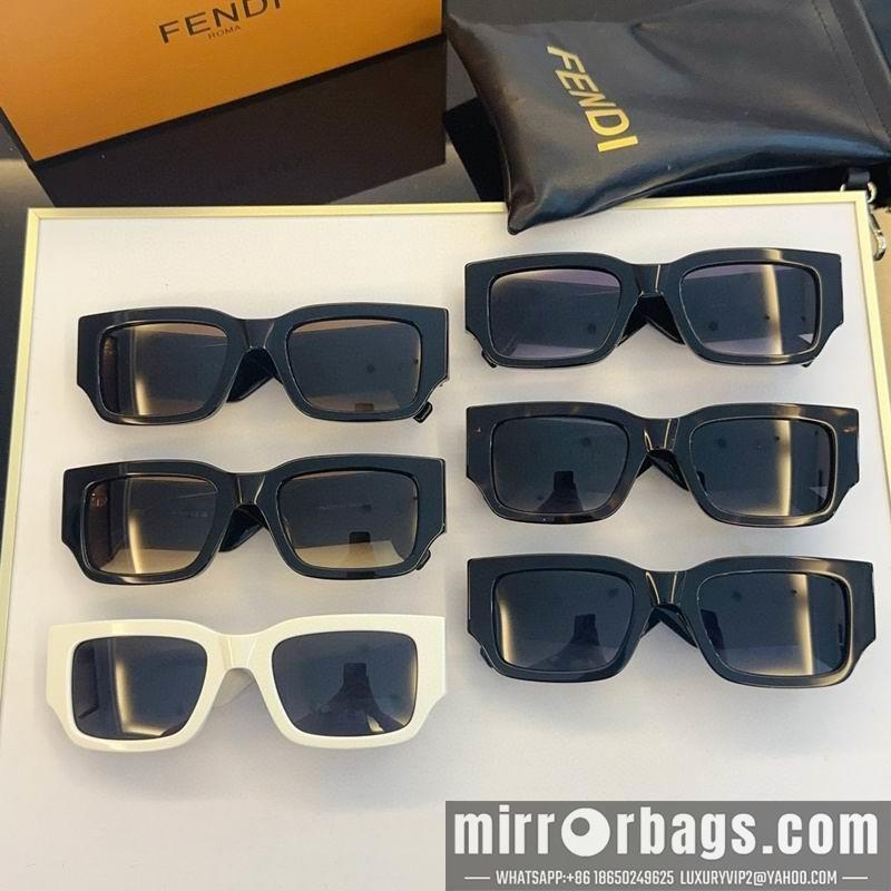 Fendi Glasses smx138