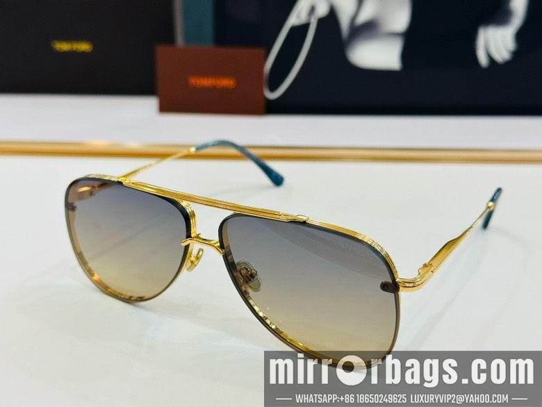 Tom Ford Glasses smx69