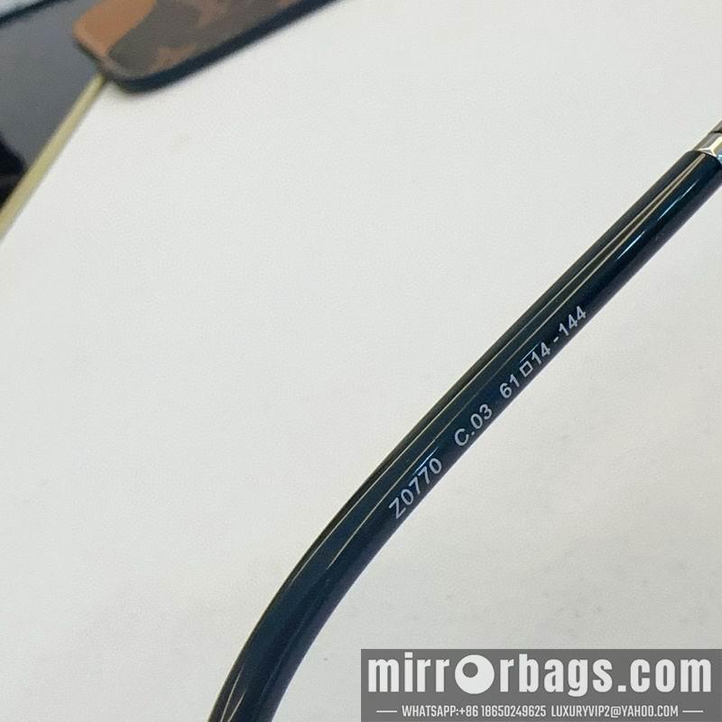 LV Glasses smx149