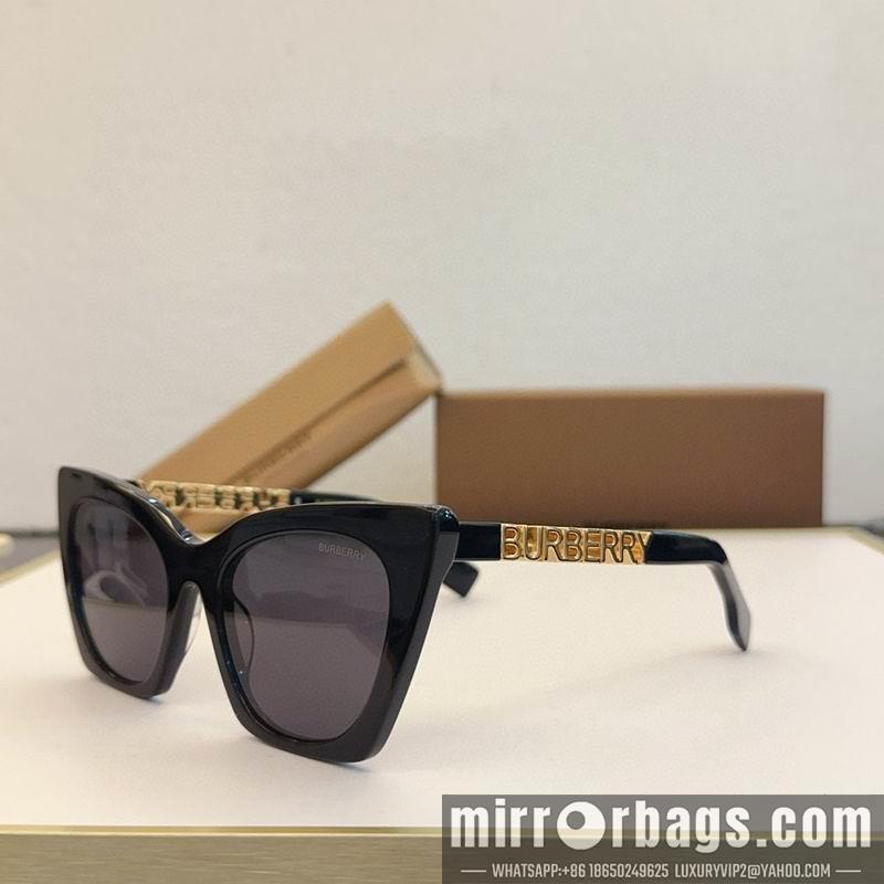 Burberry Glasses smx72