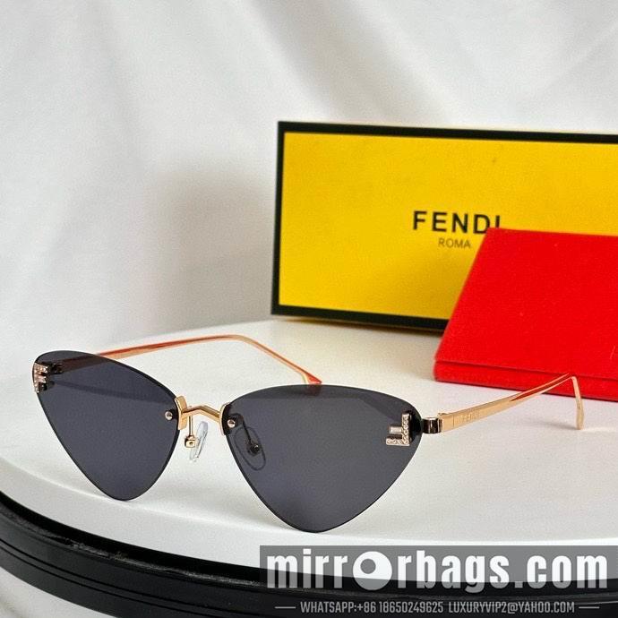 Fendi Glasses smx125