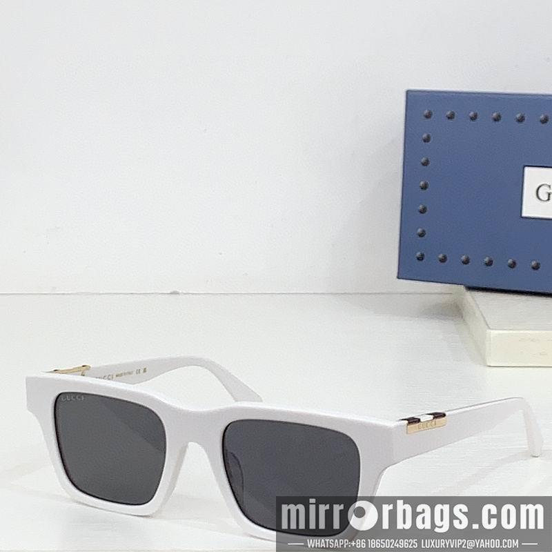 Gucci Glasses smr83