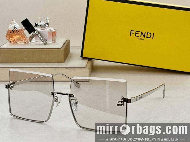 Fendi Glasses smx106