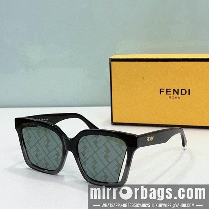 Fendi Glasses smx112