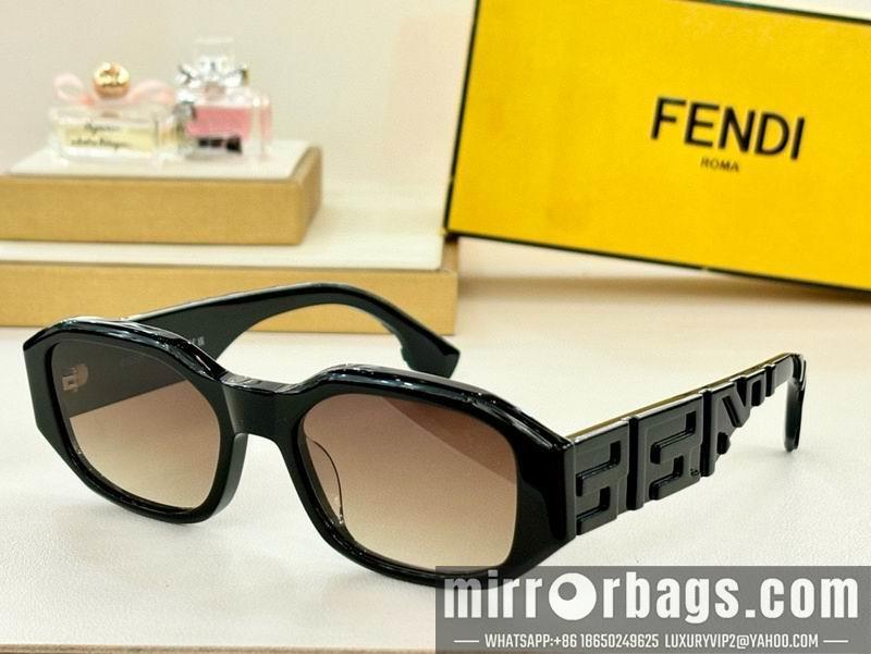 Fendi Glasses smx105