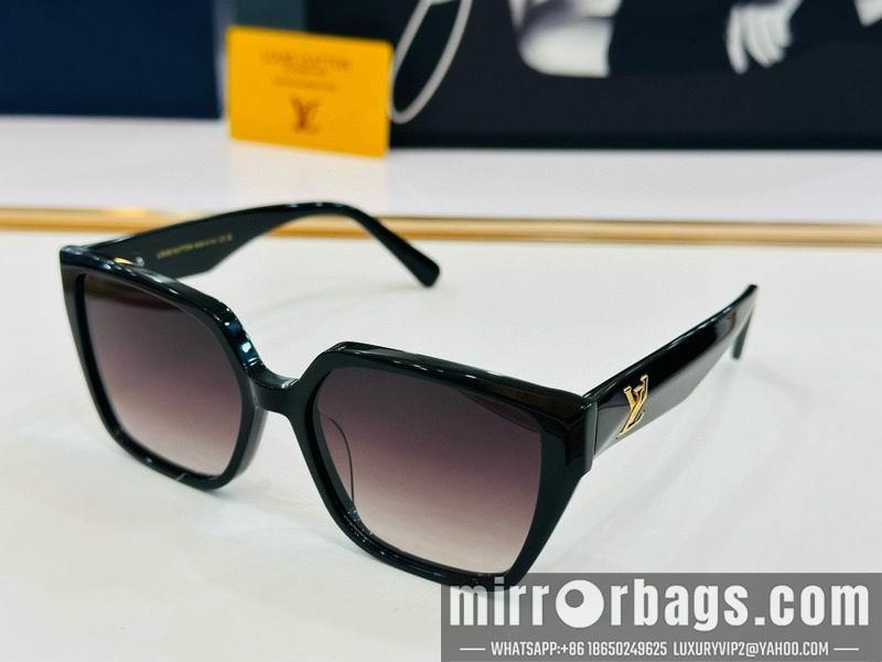 LV Glasses smr71
