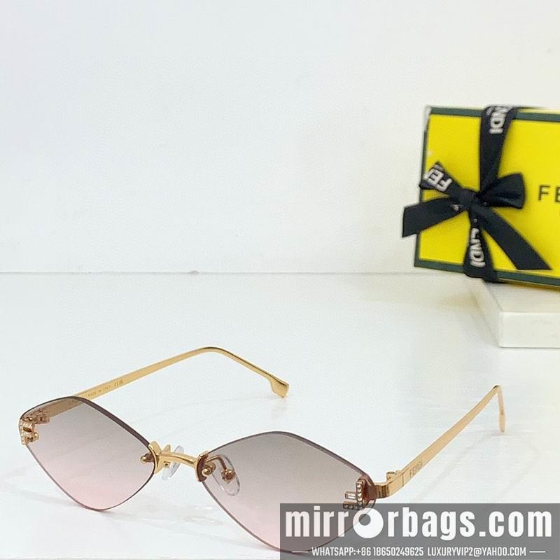 Fendi Glasses smh31