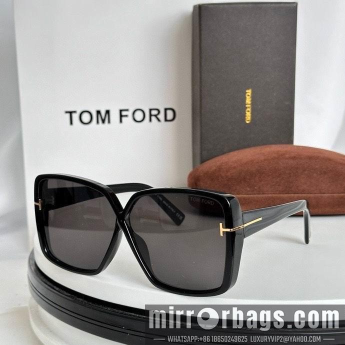 Tom Ford Glasses smx153