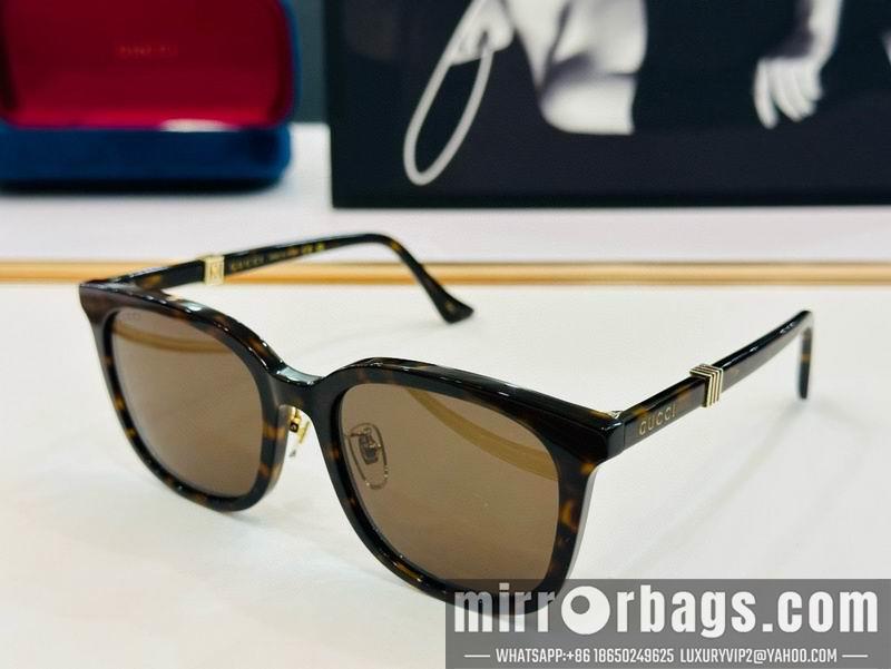 Gucci Glasses smr49