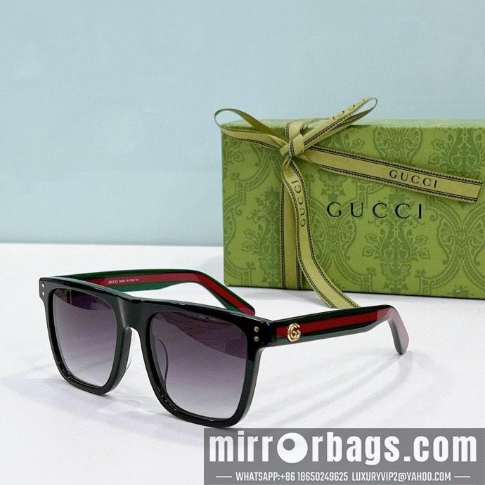 Gucci Glasses smx90