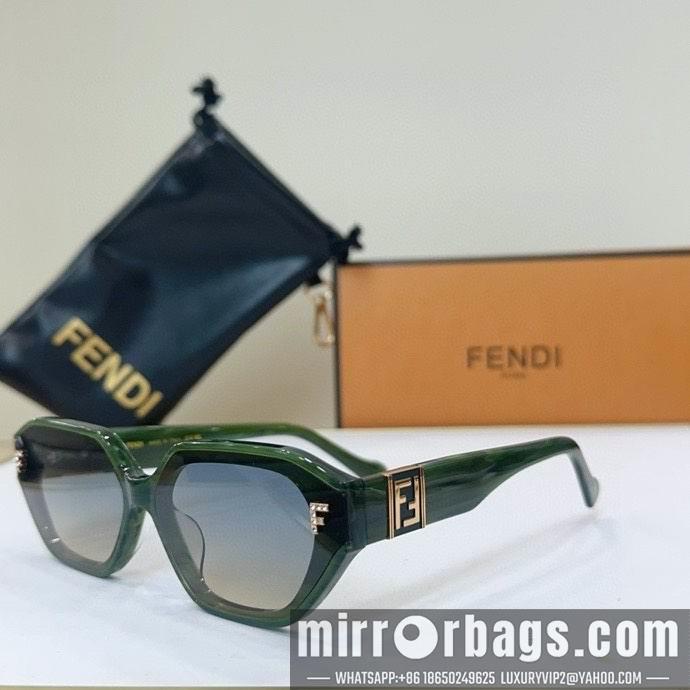 Fendi Glasses smh09