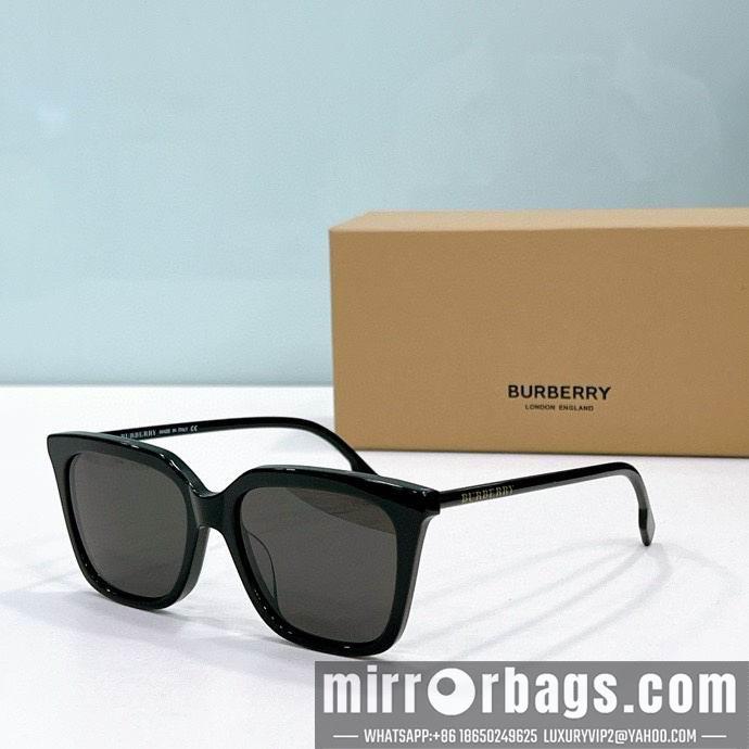 Burberry Glasses smx39