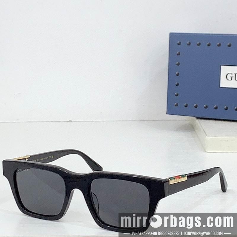 Gucci Glasses smr83