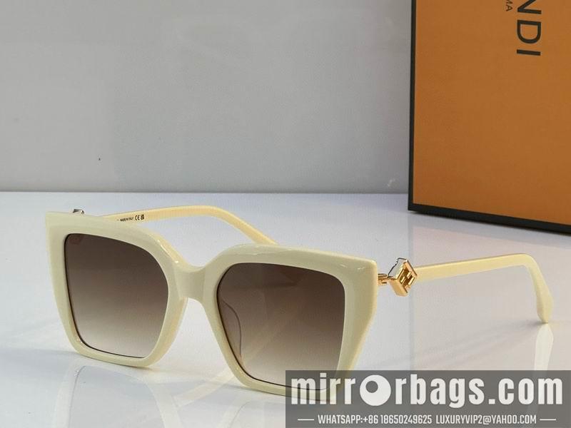 LV Glasses smh100