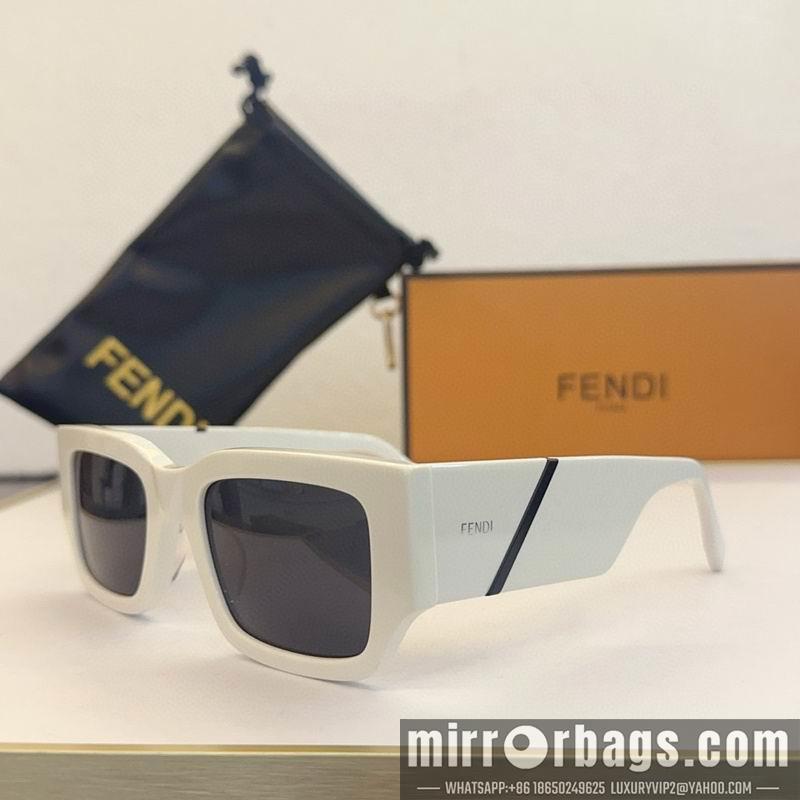 Fendi Glasses smx138