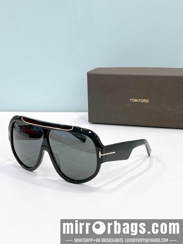 Tom Ford Glasses smx132